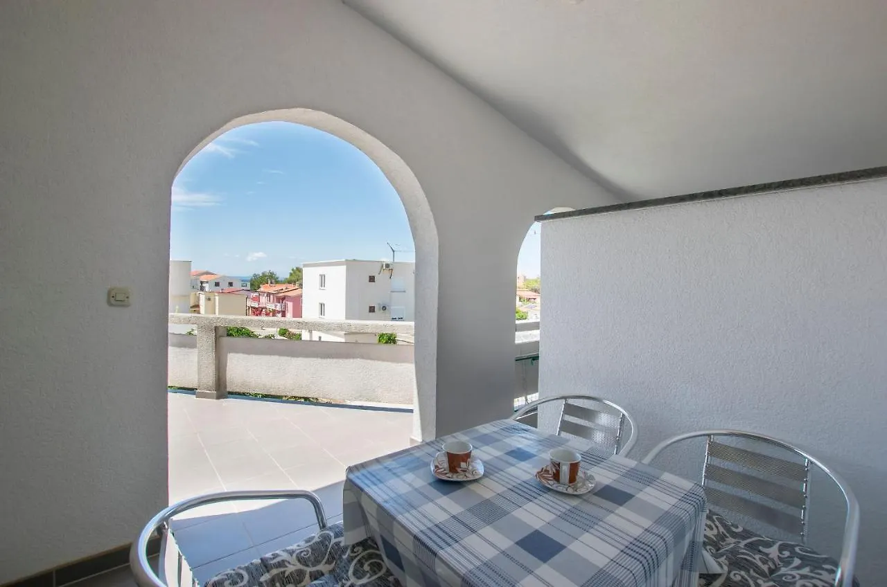 Apartments Ivan Vir Croatia